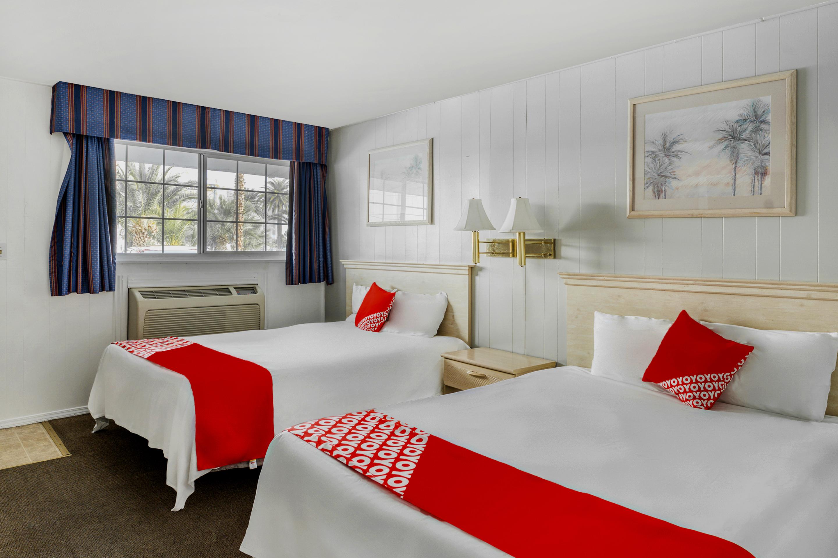 Oyo Gateway Motel Las Vegas North Strip/Fremont St. Area Экстерьер фото
