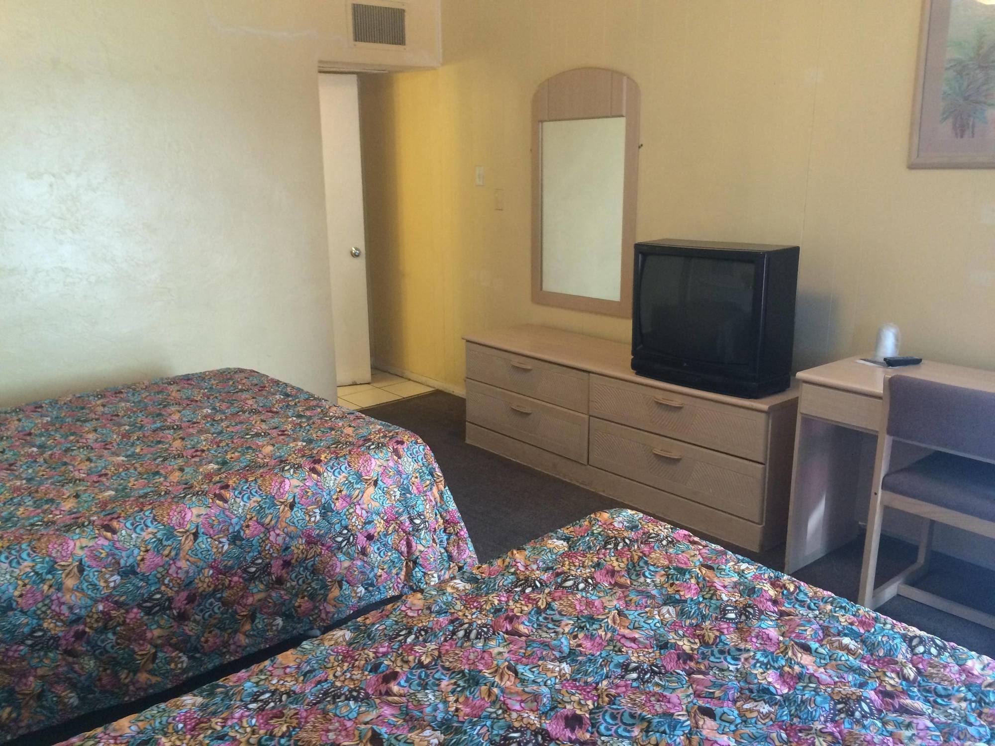 Oyo Gateway Motel Las Vegas North Strip/Fremont St. Area Экстерьер фото